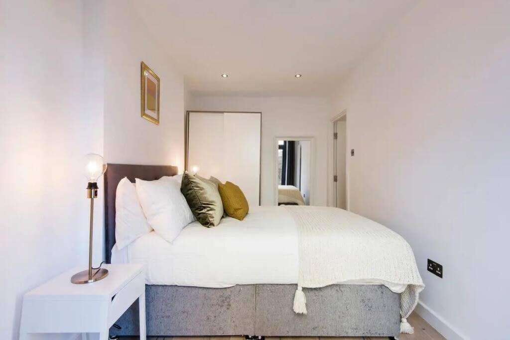 Cozy 1 Bedroom Apartment In Notting Hill Лондон Екстериор снимка